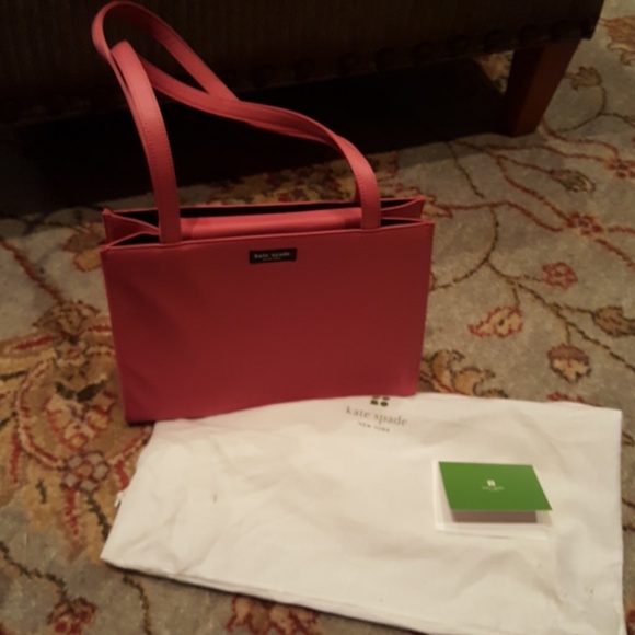 kate spade Handbags - Authentic Classic kate spade Handbag - Deep Pink